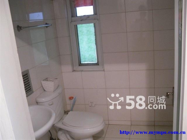 Beautifully decorated 1-bedroom near subway Beautifully decorated 1-bedroom near subway
